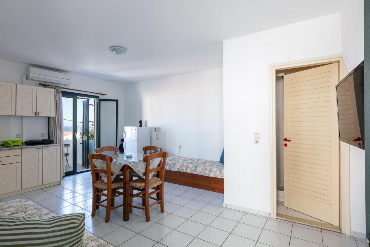 Konaki Studios & Apartments Pánormos Eksteriør bilde